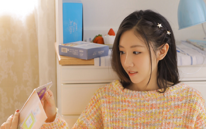 习近平就尼日利亚前总统布哈里逝世向尼日利亚总统提努布致唁电